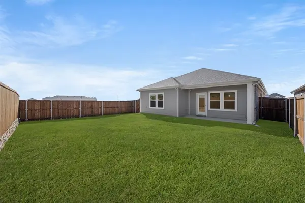 1728 Willow Patch Drive, Denton, TX 76249