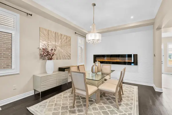 8 King BLVD, King, ON L7B 0P4