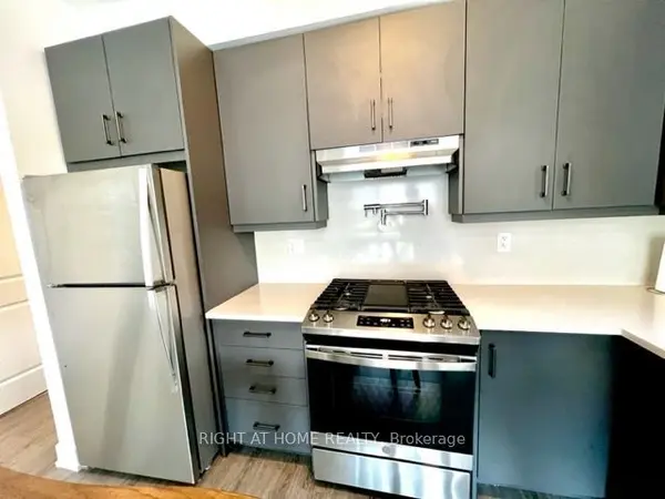 12868 Yonge ST W #16, Richmond Hill, ON L4E 1J4