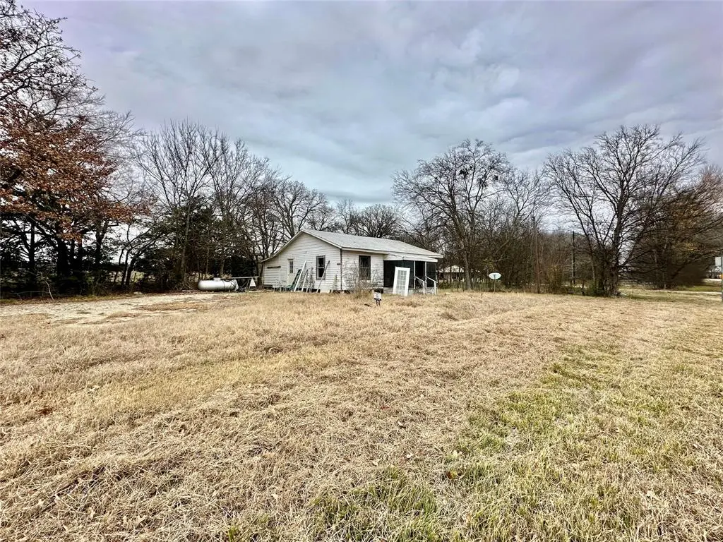6049 Farm Road 3236, Dike, TX 75437
