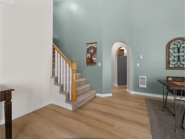 68323 E TWINBERRY LOOP, Welches, OR 97067