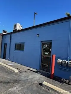 31100 Hoover RD, Warren, MI 48093