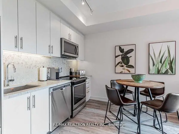 333 Sea Ray AVE #D203, Innisfil, ON L9S 0L9