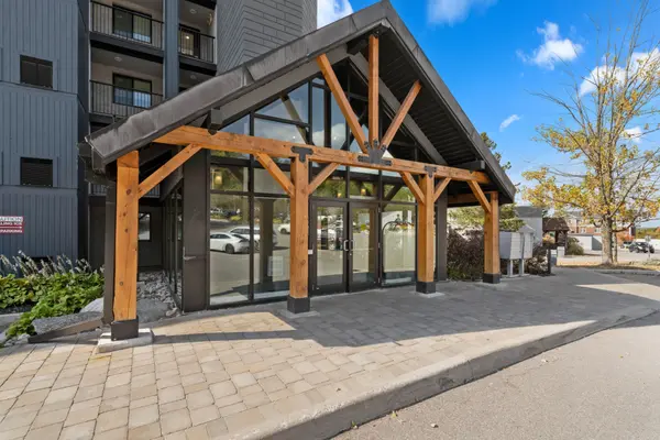 80 Horseshoe BLVD ##G01, Oro-medonte, ON L4M 4Y8