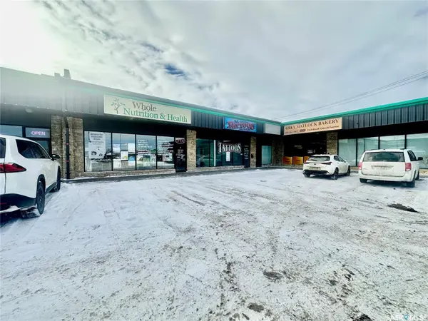405 Circle DRIVE E #6, Saskatoon, SK S7K 4B4