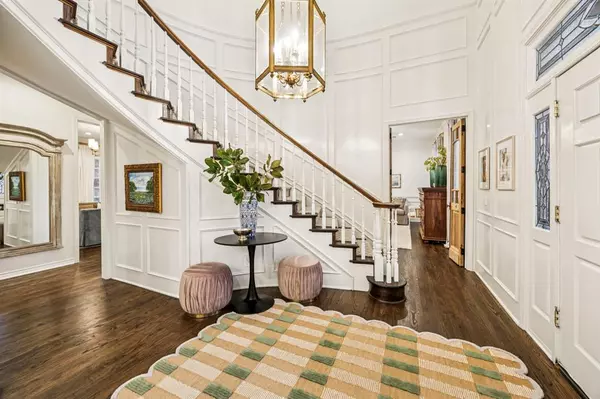 Dallas, TX 75238,9809 Church Circle