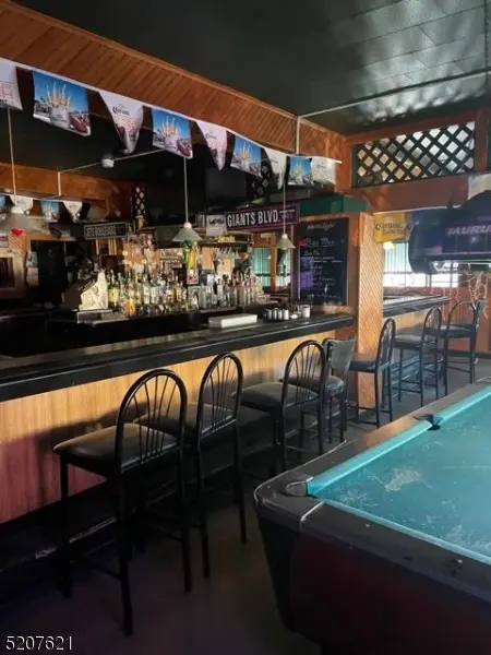 400 Seaton Ave, Roselle Park Boro, NJ 07204