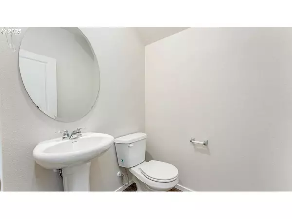 2315 30th PL, Springfield, OR 97477