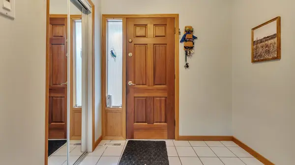 616 Forestwood CRES, Burlington, ON L7L 4K5