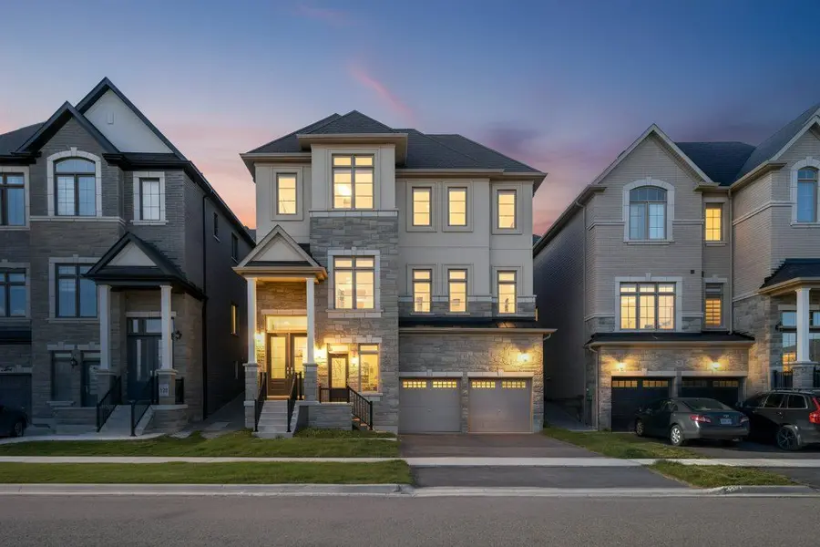 44 James Walker AVE, Caledon, ON L7C 1R5