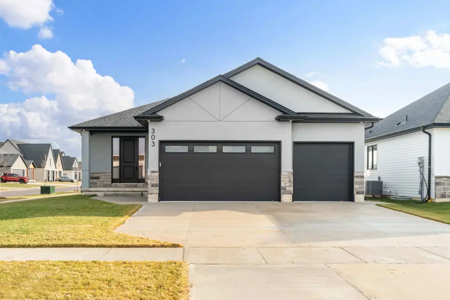 303 Nancy ST, Dutton/dunwich, ON N0L 1J0