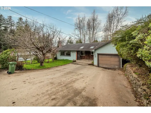1630 UNDERWOOD AVE, Coos Bay, OR 97420