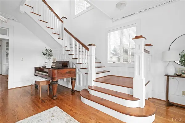 4059 Lowry RD, Goode, VA 24556