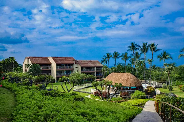 78-7070 ALII DR #B105, Kailua-kona, HI 96740