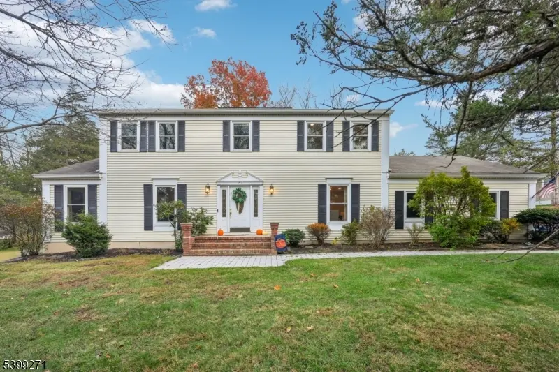 215 Readington Rd, Branchburg Twp., NJ 08876