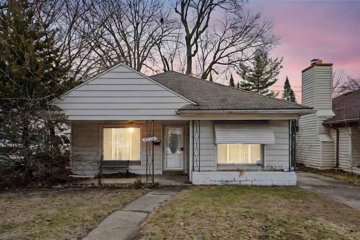 6822 N Lafayette ST, Dearborn Heights City, MI 48127