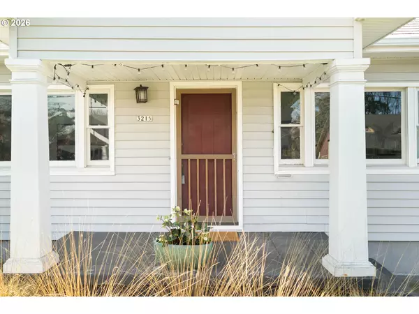 Portland, OR 97213,3215 NE 63RD AVE