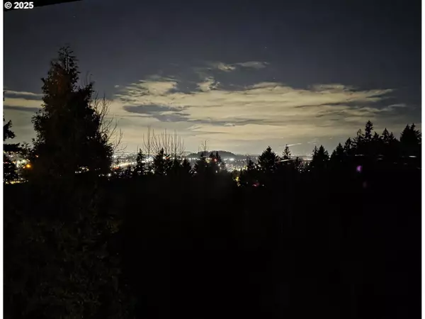 Happy Valley, OR 97086,10211 SE BRISTOL LN