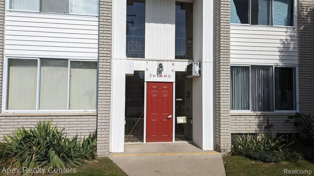 26760 Joy #E 8, Redford Charter Township, MI 48239