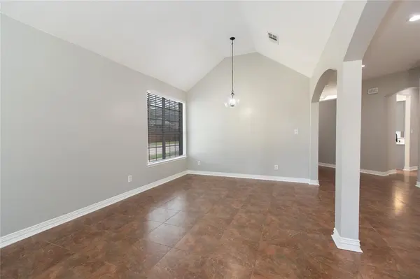 6122 Fieldcrest Lane, Sachse, TX 75048