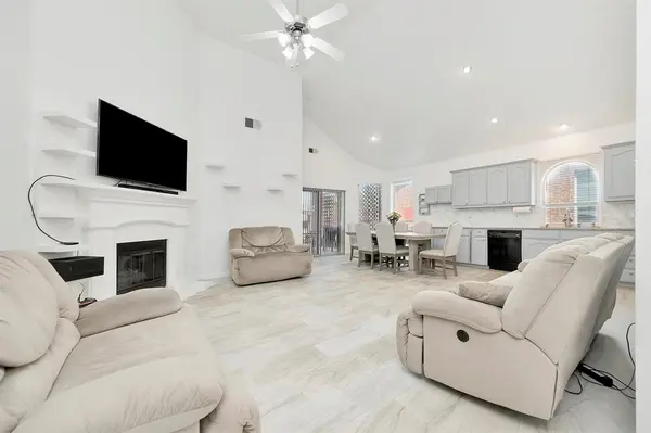 3921 Old Richwood Lane, Fort Worth, TX 76244