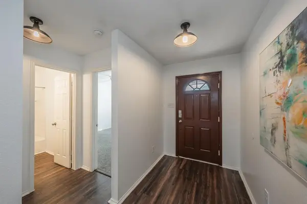 10541 Rising Knoll Lane, Fort Worth, TX 76131