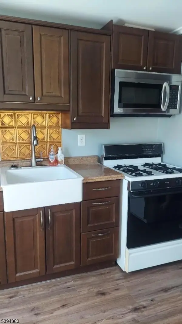 202 Mountain Ave, Westfield Town, NJ 07090