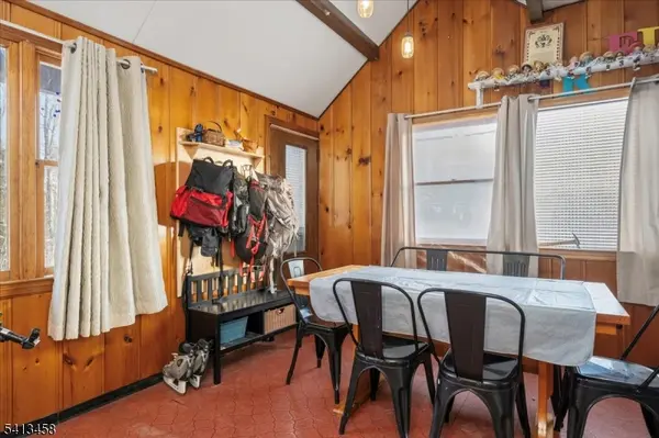 407 Diggles Pl, Vernon Twp., NJ 07422