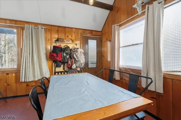 407 Diggles Pl, Vernon Twp., NJ 07422