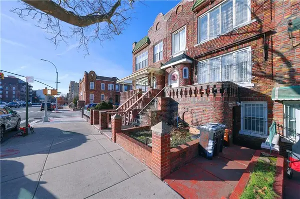 251 Avenue P, Brooklyn, NY 11204