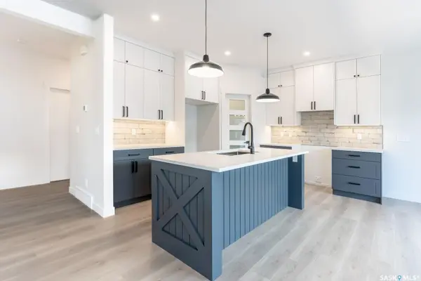 135 Traeger COMMON, Saskatoon, SK S7V 1R3