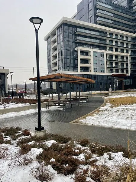 395 Dundas ST #835, Oakville, ON L6M 4M2