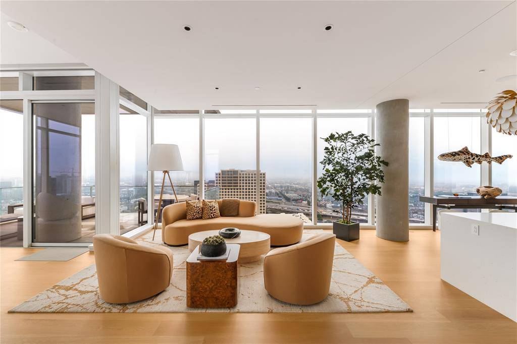 1747 Leonard Street #2301, Dallas, TX 75201