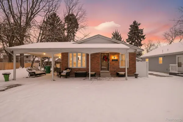 247 S Wallace BLVD,  Ypsilanti Charter Township,  MI 48197