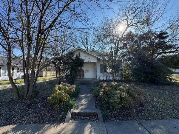 1009 W Erwin Avenue, Mckinney, TX 75069