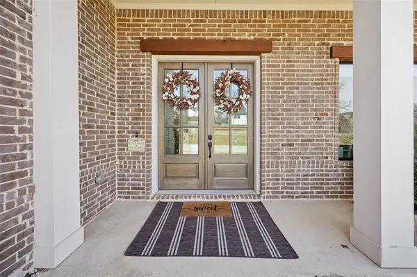 7224 Smith Farm Drive, North Richland Hills, TX 76182