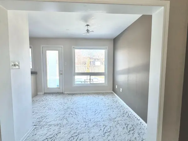 5872 Osprey BLVD, Mississauga, ON L5N 8J7