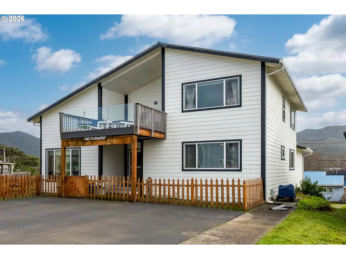 342 N Pacific ST, Rockaway Beach, OR 97136