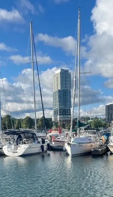 39 Mary ST S #1309, Barrie, ON L4N 1S9