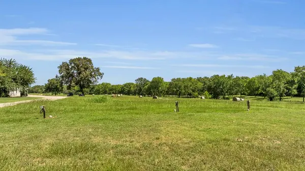 365 County Road 1534, Alba, TX 75410