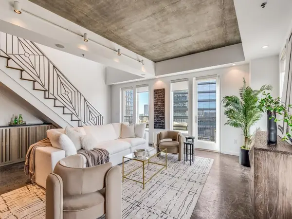 Dallas, TX 75205,4611 Travis Street #809B