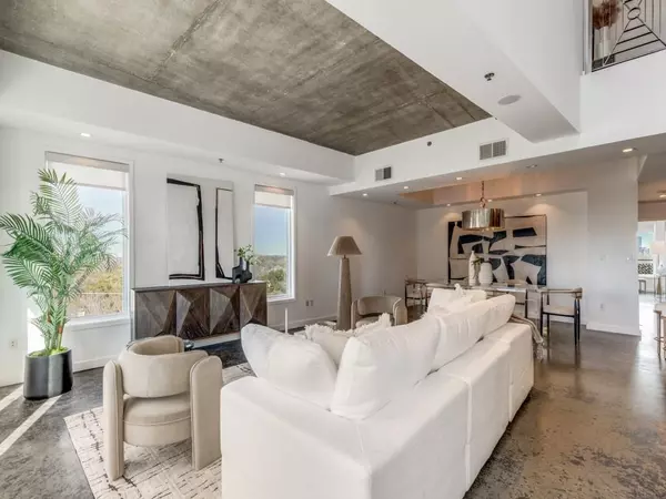 Dallas, TX 75205,4611 Travis Street #809B