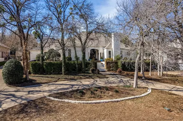 Fort Worth, TX 76109,3720 Briarhaven Road