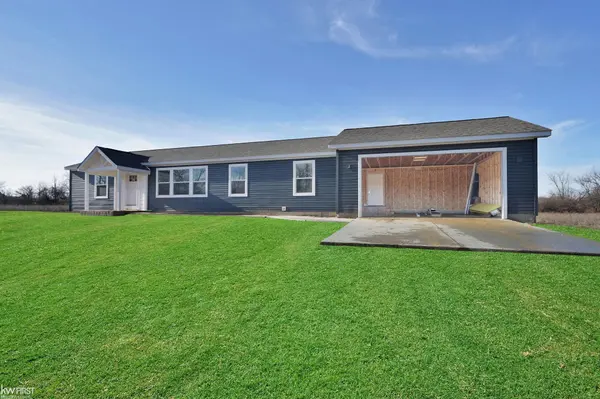 5165 N Irish RD, Richfield Twp, MI 48423