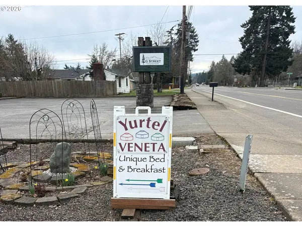 87991 TERRITORIAL RD, Veneta, OR 97487