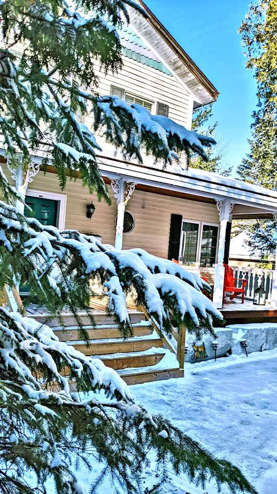 70 BOURGEOIS BEACH RD, Tay, ON L0K 2A0