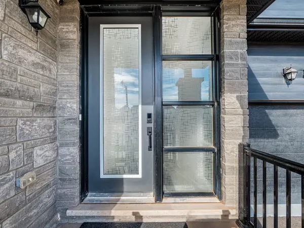 1339 Pellican PASS, Oakville, ON L6H 7Z9