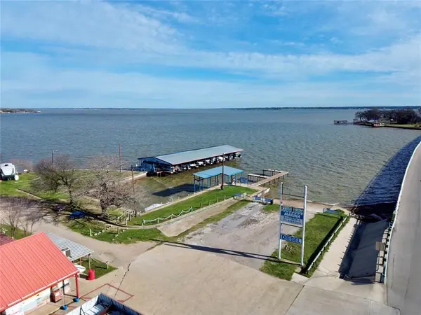 1106 E Cedar Creek Parkway, Seven Points, TX 75143