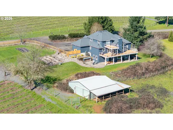 11000 NE RED HILLS RD, Dundee, OR 97115