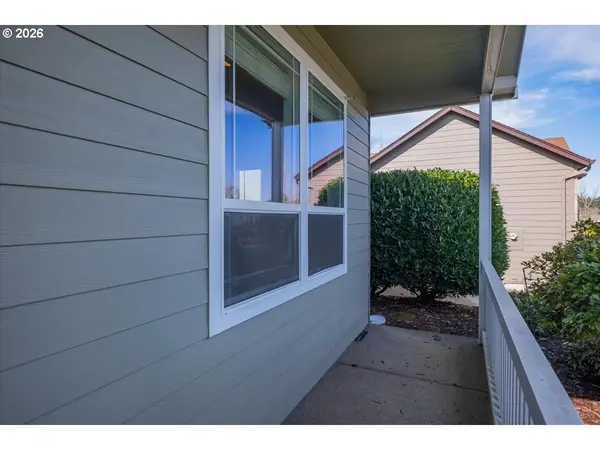 2066 NW VIOLET AVE, Albany, OR 97321